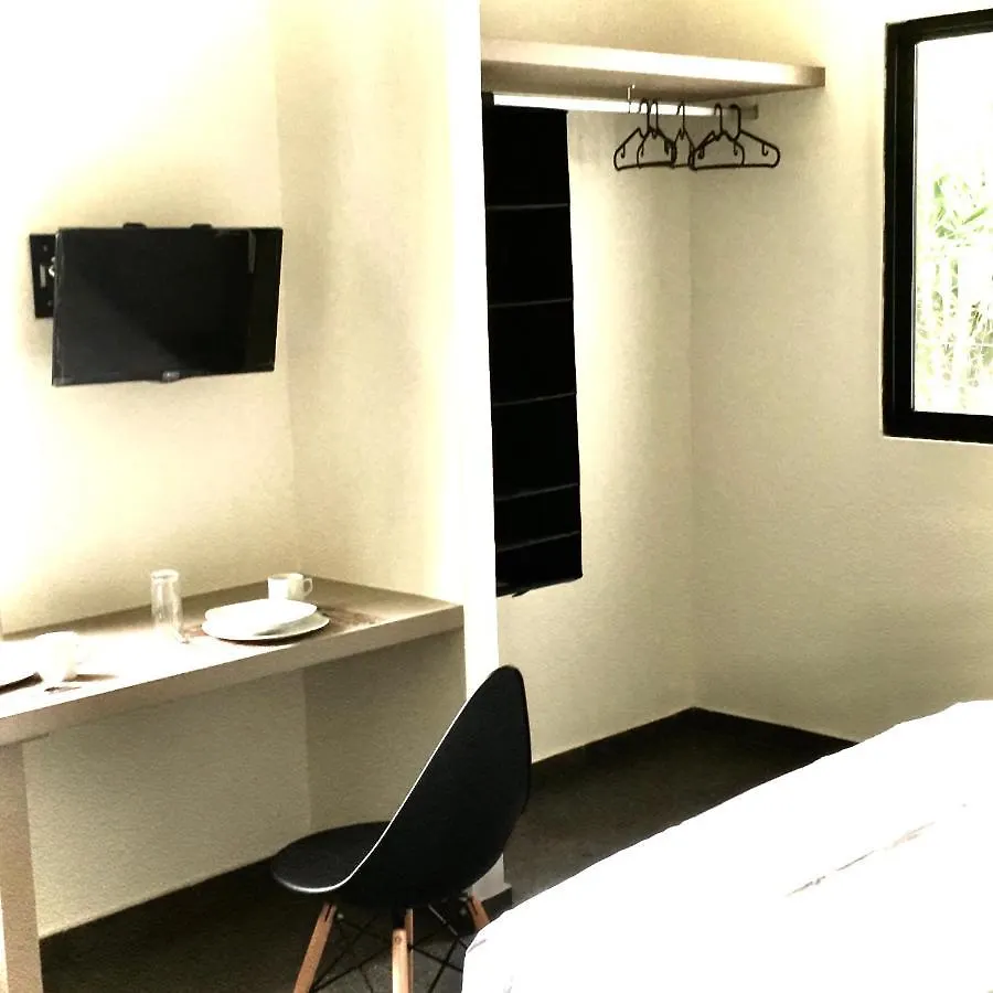 Lovely Studio In Cancun Downtown Close To Ado, Beaches And Hotel Zone, Super Fast Wifi Mexico